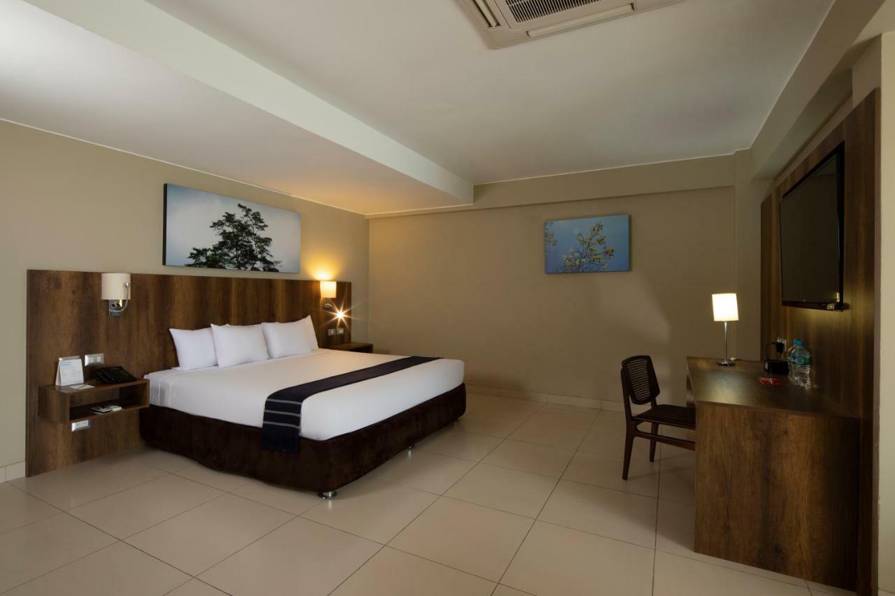 Casa Andina Select Pucallpa Kültér fotó