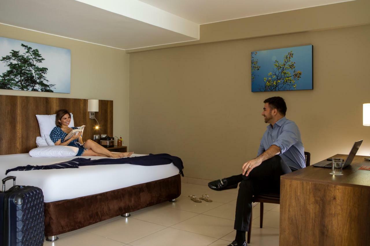 Casa Andina Select Pucallpa Kültér fotó