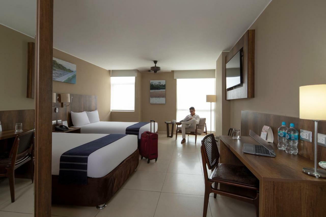 Casa Andina Select Pucallpa Kültér fotó