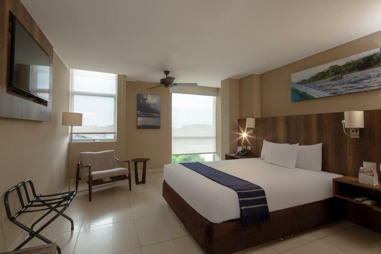 Casa Andina Select Pucallpa Kültér fotó